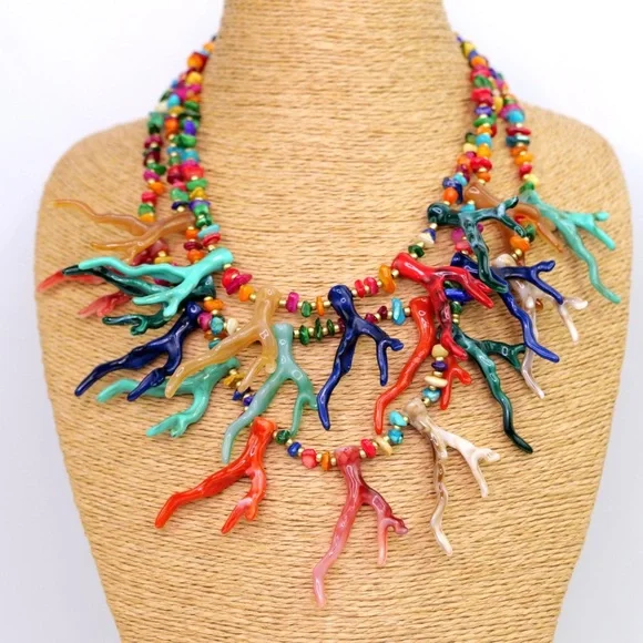 NWT ⚜️♥️⚜️ Piper K Multicolor Coral Statement Necklace - Picture 16 of 16